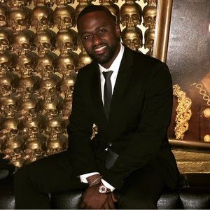 Meet your Posher, Ronald